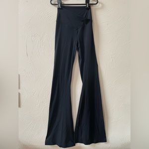 OFFLINE By Aerie Real Me High Waisted Crossover Flare Legging